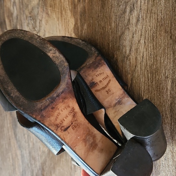 Anyi Lu Black Leather Embossed Athena Sandals EU Size 38 - Picture 7 of 8